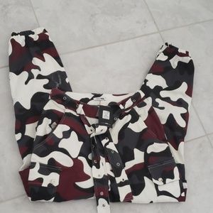 Fashion nova camo joggers NWT L